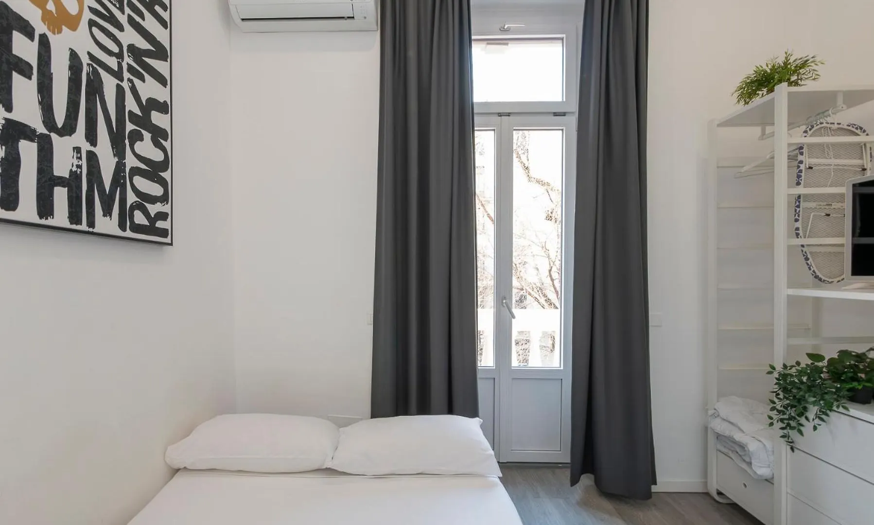 Apartment Ihost Studio - Lomellina 14A Milan Italy