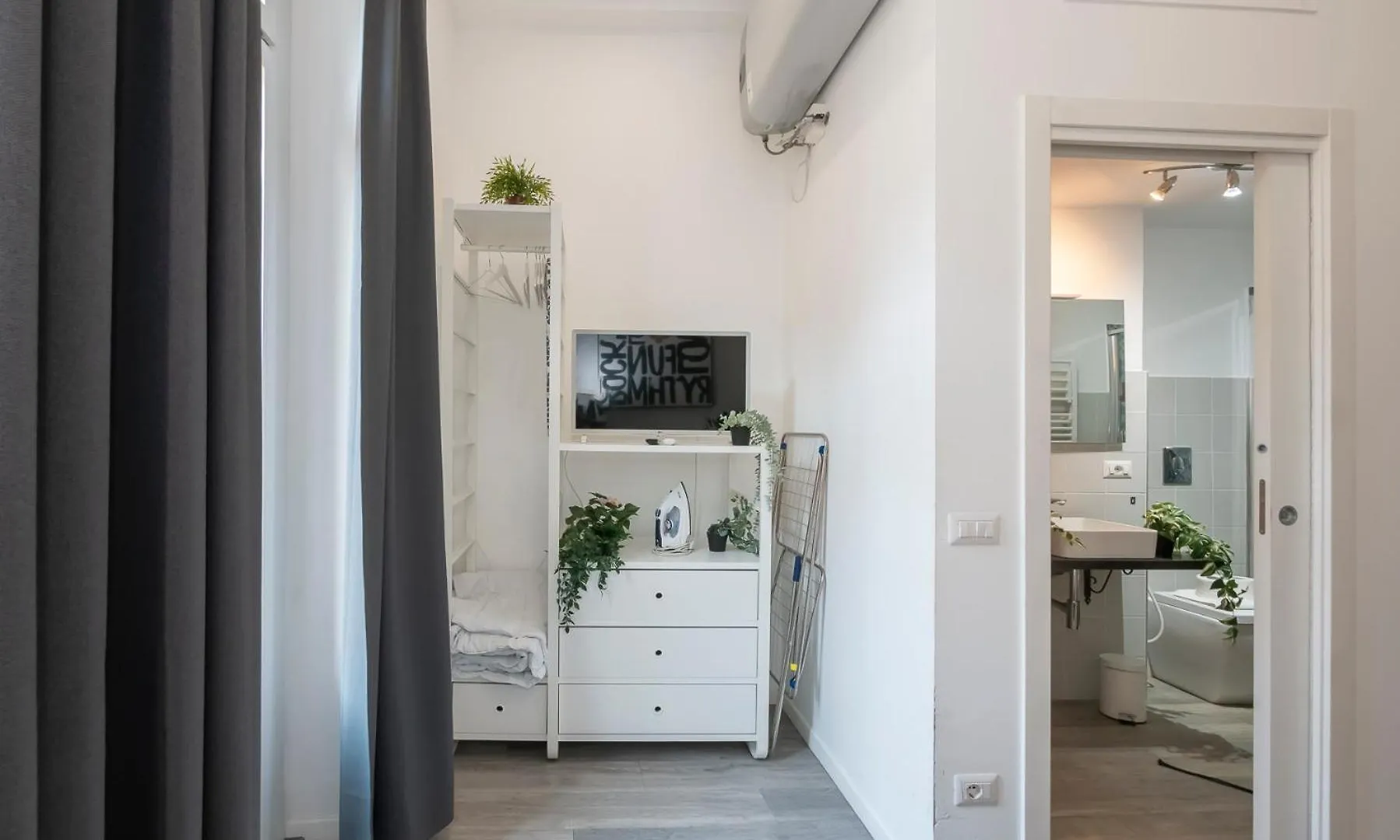 Ihost Studio - Lomellina 14A Mailand 0*,  Italien